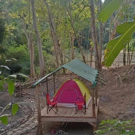 Eastdee Camping Ground Lidlidda Екстериор снимка